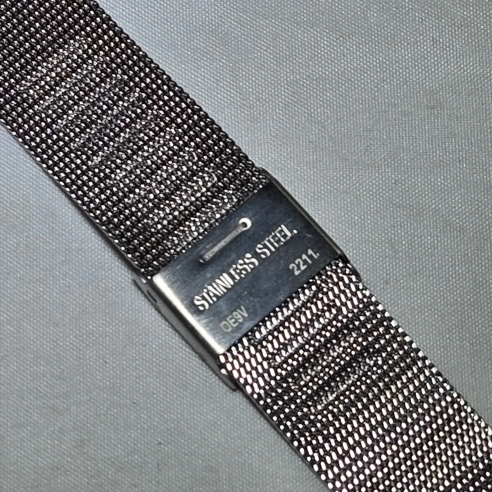 Lacoste Womens Moon Quartz Two Tone Watch‎ w Stainless Steel Mesh Strap 35mm